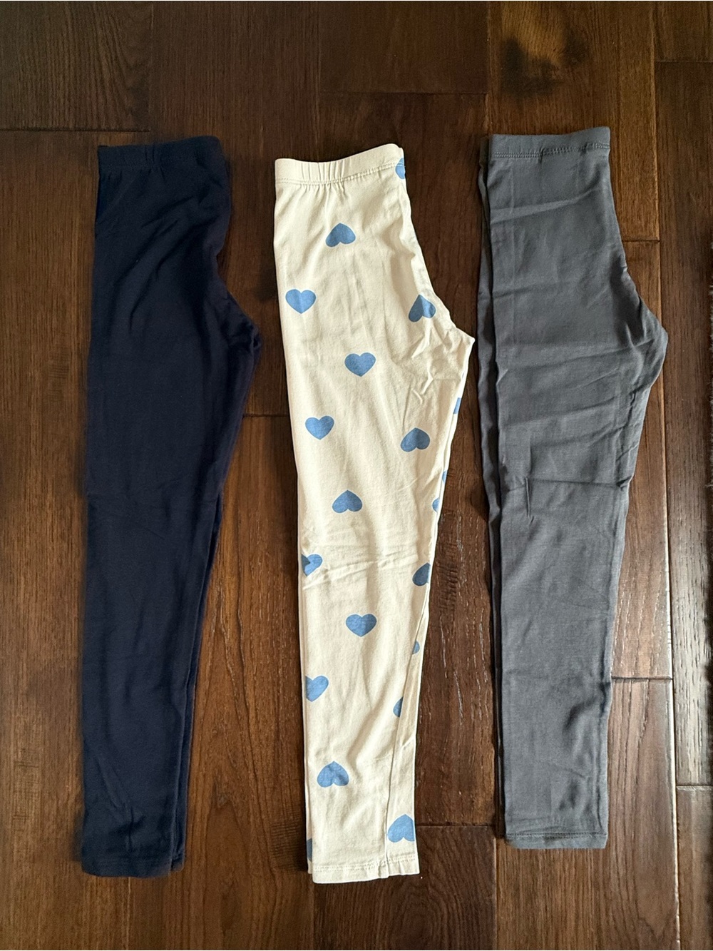 H&M Girls Navy, Cream with Blue Hearts & Gray Leggings - 3 Pack Never Worn size8